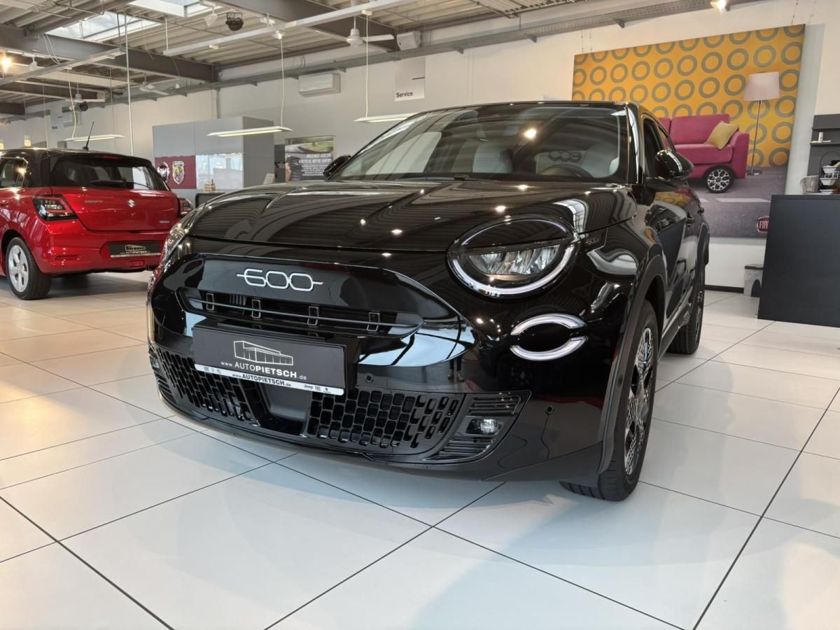 Fiat 600 1.2 Hybrid T3 107 kW DCT La Prima Leasing