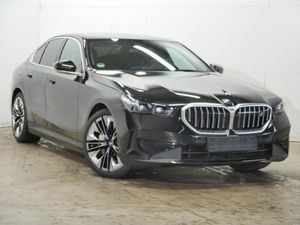 BMW i5 eDrive40 Limo/NP:97.700€/360°/DrivingAss.Prof/Head-Up/Pano./Adapt.Fahr.Prof. - Leasing