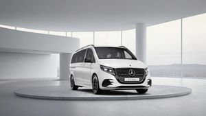 Mercedes-Benz V 300 d AvantgardePlus AMG Allrad Airmatic AHK *AKTION* Leasing