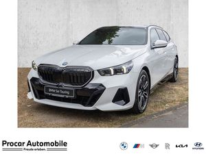 BMW 520d M Sport HUD PANO ACC AHK 360°KAM RFK NAVI