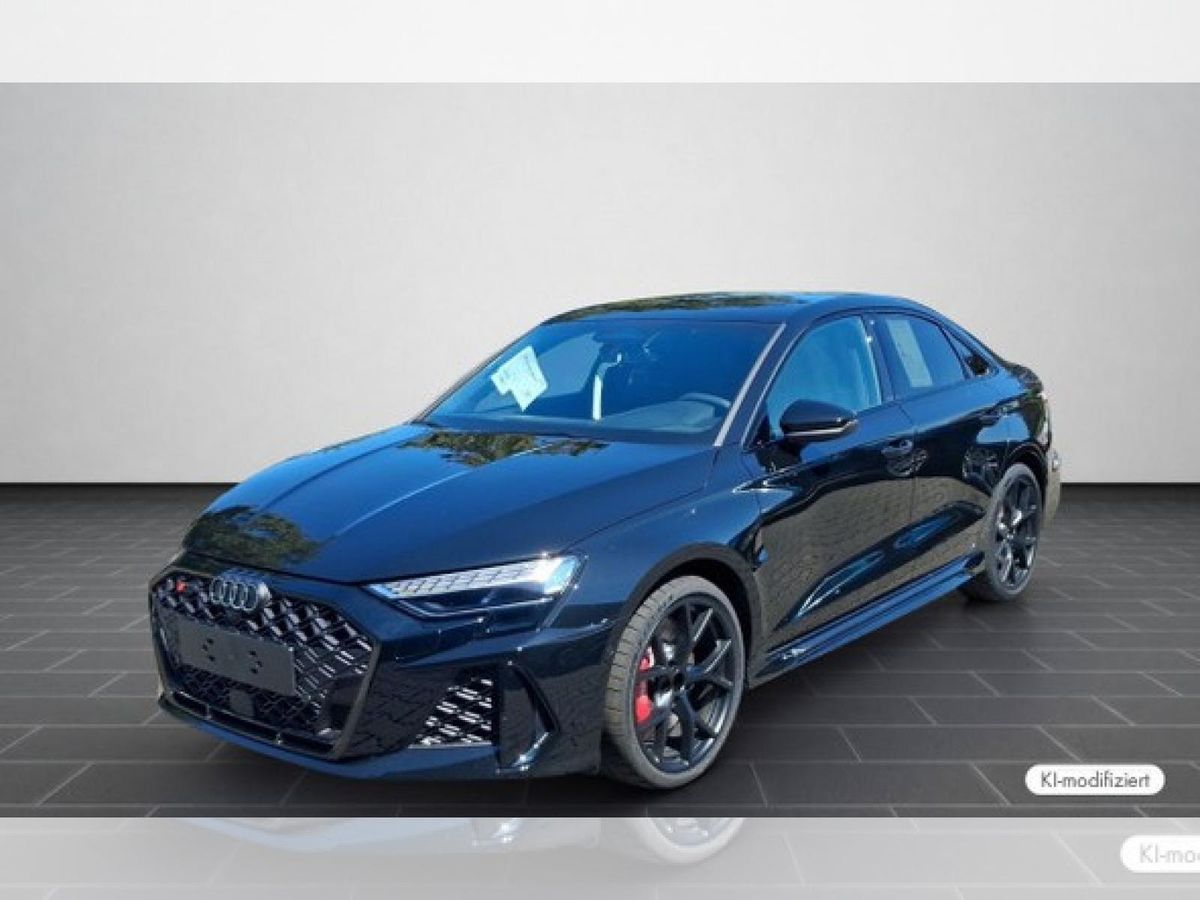 Audi RS3 Lim.*MEGA-Aktion*sofort verfügbar*RS Abgas*Matrix*280 km/h*Navi*Interface*19