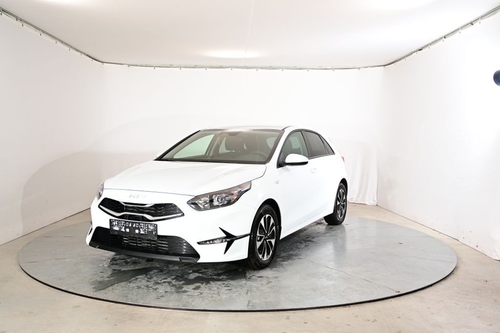 Kia Ceed Kia Ceed SILVER 1.5 T-GDi 6-Gang Auto-Abo