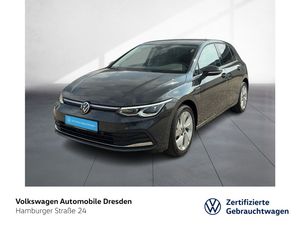 Volkswagen Golf VIII Style 1.5 TSI LED+ APP NAV PDC TRAVEL