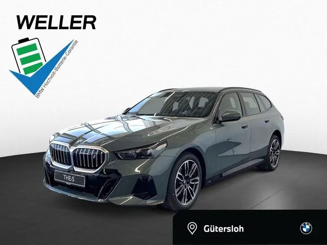 BMW i5 eDrive40 Touring Sportpaket Bluetooth HUD LED