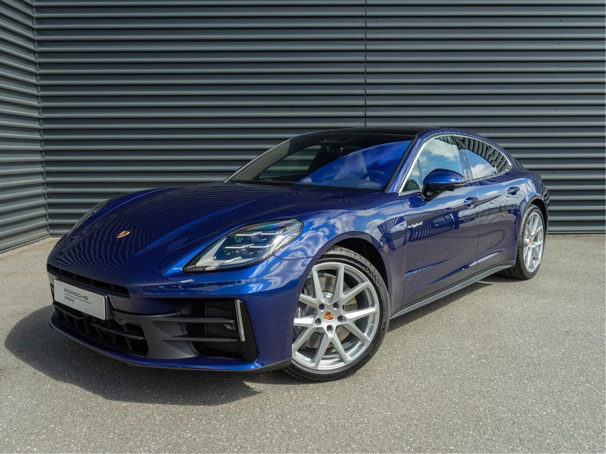 Porsche Panamera 4 E-Hybrid Leasing