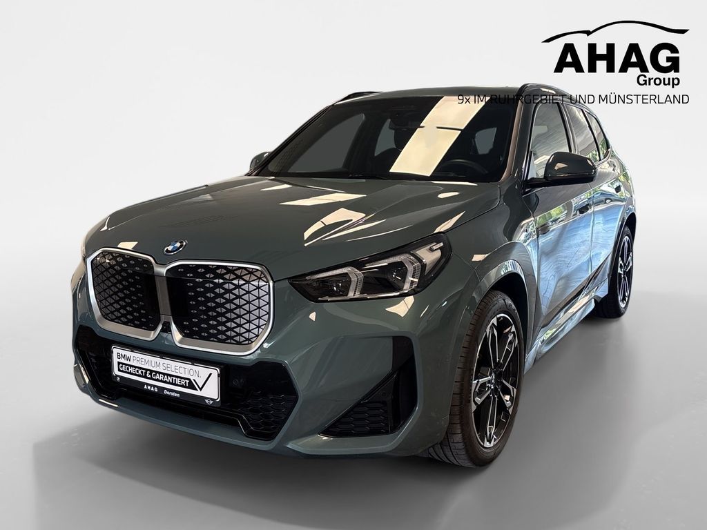 BMW iX1 eDrive20 M Sport AHK H/K HUD 360° ACC el.Sit Leasing