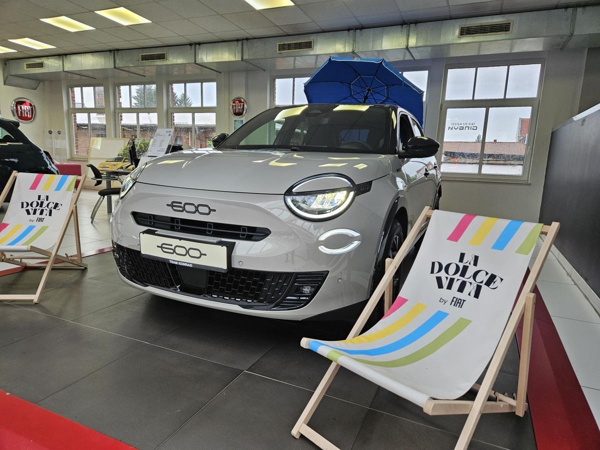 Fiat 600e SPORT - sofort verfügbar - TOP AUSSTATTUNG Leasing