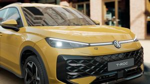 Volkswagen T-Roc 1.5 eTSI OPF DSG R-Line
