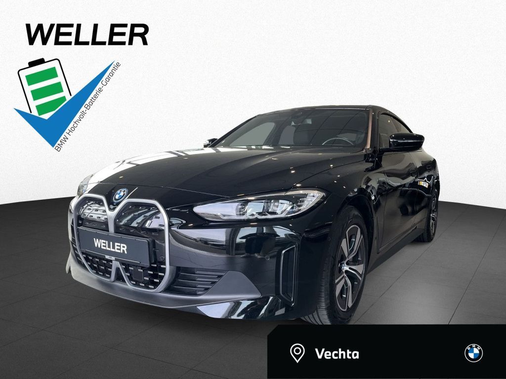 BMW i4 eDrive35 ACC LED DAB 17