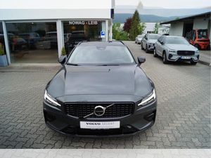 Volvo V60 B4 Benzin Plus Dark DKG/360°/Panorama/HeadUp **PRIVAT**