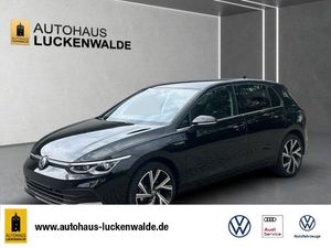 Volkswagen Golf VIII 1.5 TSI Style *ACC*R-CAM*NAV*SHZ*PDC*