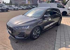 Ford Focus ST-Line X Auto-Abo