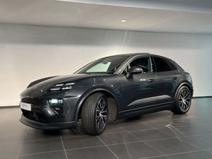 Porsche Macan 4 BOSE Luftfederung PASM 21-Zoll Panorama