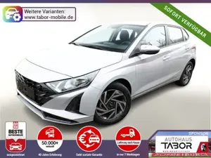 Hyundai i20 DCT Select Nav DigCo 16 CarPlay Kam PDC Temp