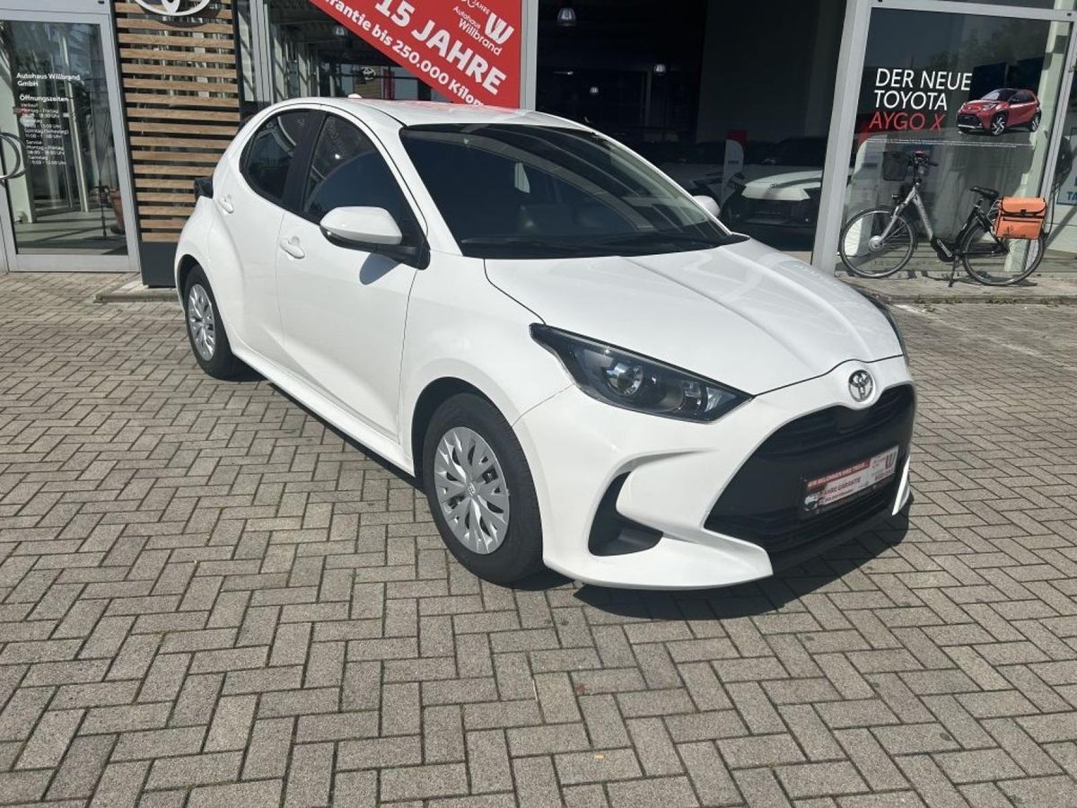 Toyota Yaris Active+ BusinessPaket 2026 SHZ LHZ RFK ACP ACC Leasing