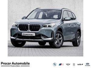 BMW X1 sDrive20i AHK RFK NAVI LED HEAD UP DAB