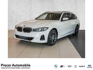 BMW 330e xDrive HUD PANO AHK RFK NAVI LED PDC V+H