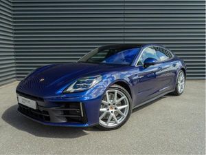 Porsche Panamera 4 E-Hybrid