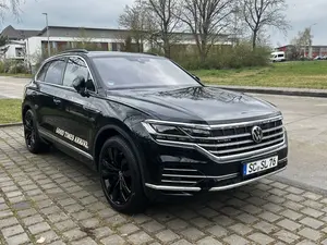 Leasingübernahme VW Touareg Elegance 4Motion 3.0 TSI Hybrid 250kW Leasingübernahme