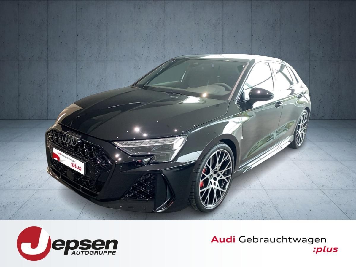 Audi RS3 RS 3 Sportback S tr. Vmax280 adFahrw. PANO RS-Abg Leasing