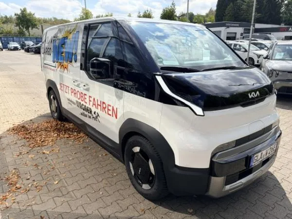 Kia PV5 Cargo Essential