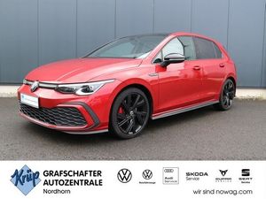 Volkswagen Golf VIII GTD /BLACKSTYLE/MATRIX/PANO/KAM/ACC