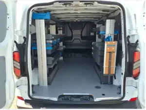 Ford Transit Custom Ford Transit Custom 320 L2 mit Regaleinbauten