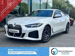 BMW i4 xDrive40 M Sport //Stop&Go HeadUp H&K AHK