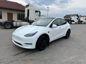 Tesla Model Y 2023 Europe - Leasingübernahme