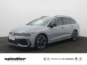 Volkswagen Golf Var R-Line 150PS DSG IQ, Black-St., B+K-Paket
