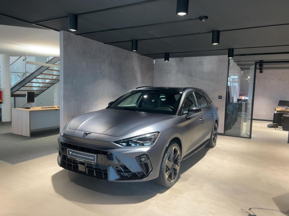 Cupra Leon Sportstourer VZ Tribe Edition 2.0 TSI 7-Gang-DSG 4Drive Leasing
