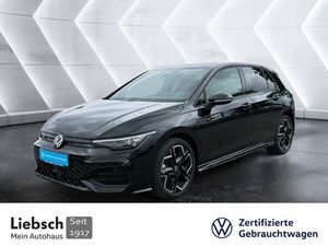 Volkswagen Golf VIII R-Line 1,5 lTSI DSG ACC Navi