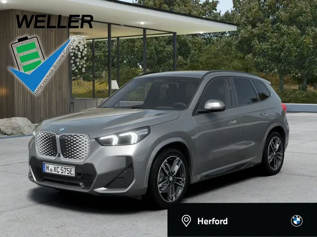 BMW iX1 xDr30 MSport DrAss+ HUD PaAssPr AHK LkHz