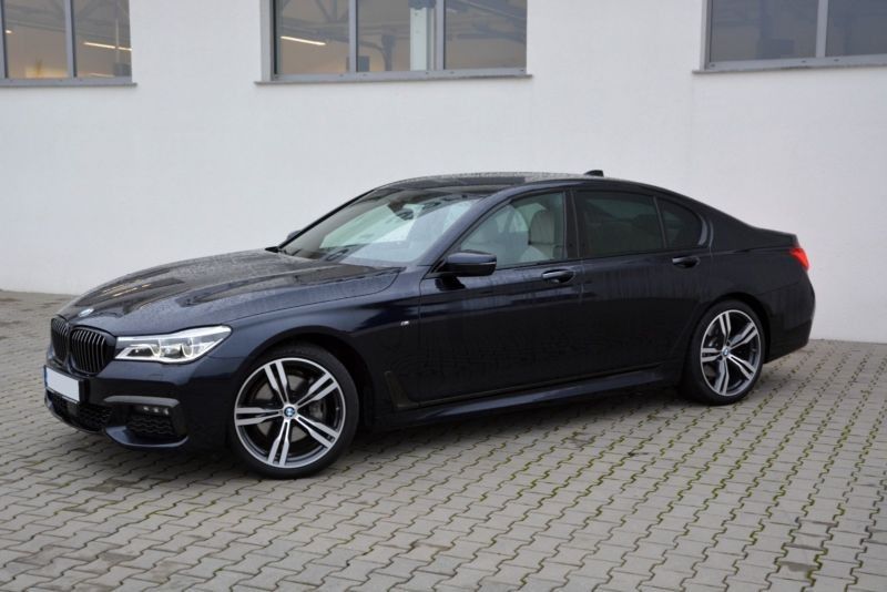 BMW M760e xDrive Limousine Auto-Abo