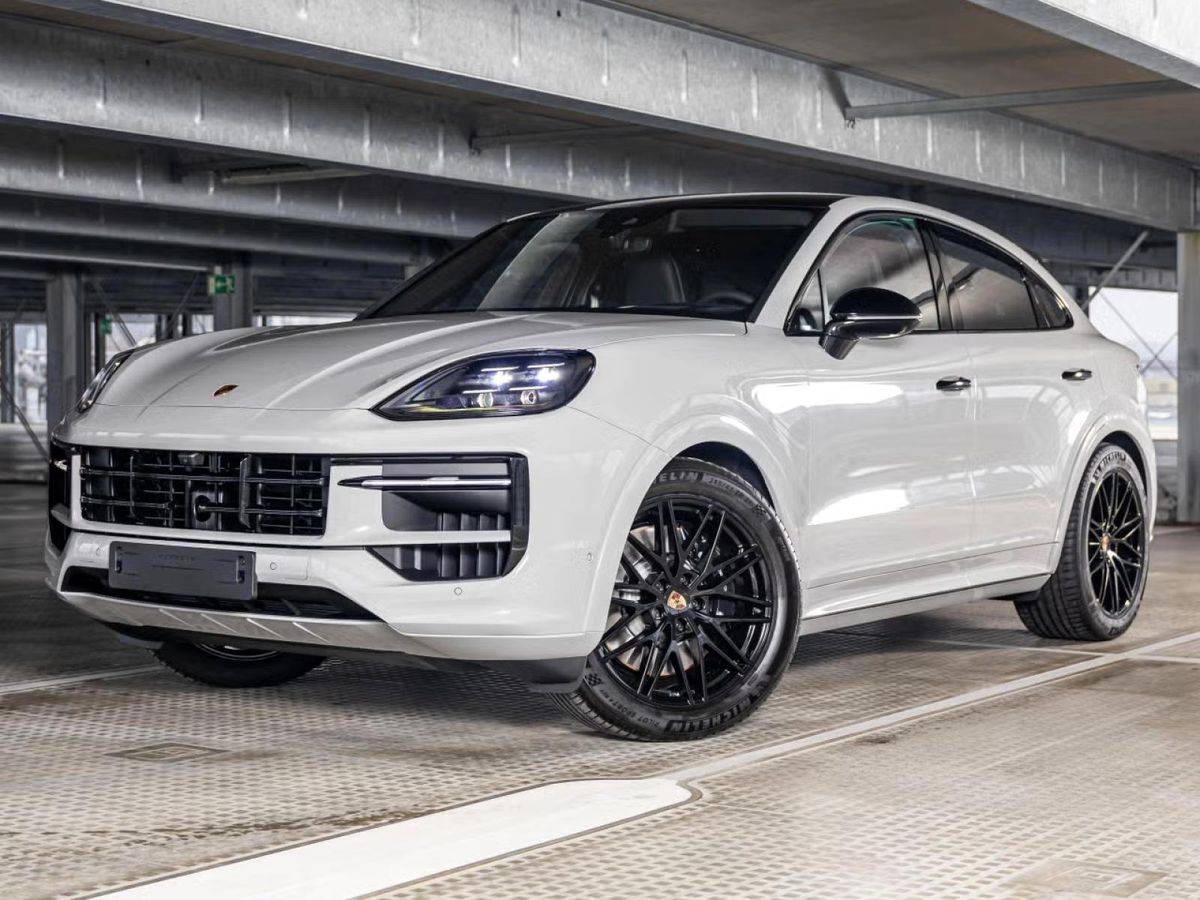 Porsche Cayenne S Coupe  **AKTION!! NUR ANFRAGEN BEI 100% BESTELLABSICHT** *Sport Design Black, 4x SHZ, AHK, InnoDr. Leasing