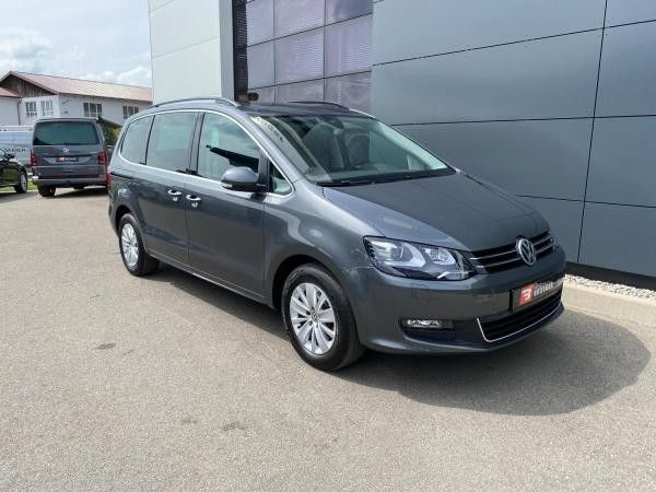 Volkswagen Sharan 1.4 TSI DSG Comfortlin NAVI PANO RFK AHK Leasing