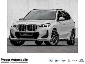 BMW X1 sDrive20i M Sport PANO ACC AHK RFK NAVI LED