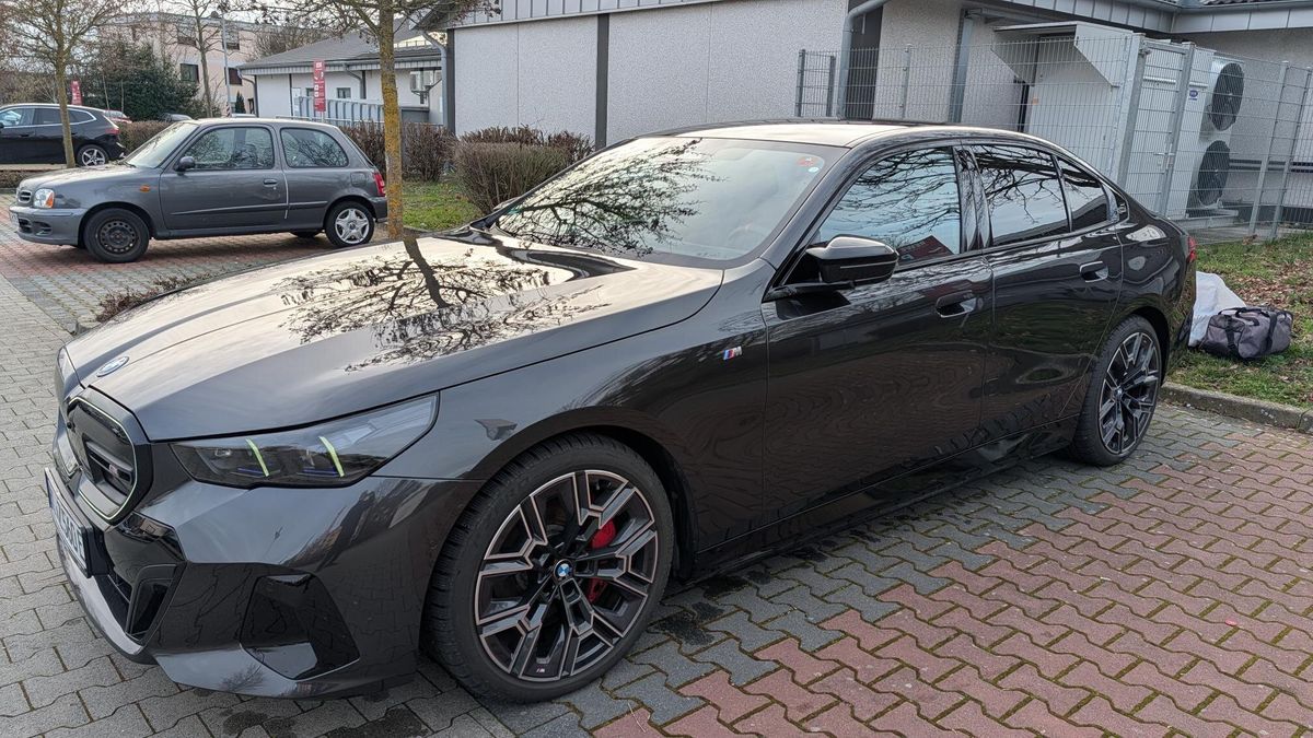 BMW i5M60, Topausstattung Leasingübernahme