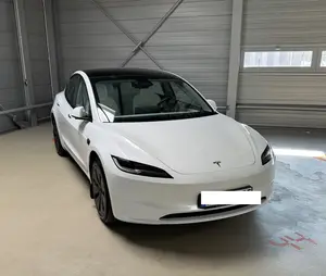 Tesla Model 3 SR | Sofort verfügbar | - 7,5% | EZ 03/2025 | Leasingübernahme Gewerblich Leasingübernahme