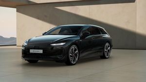 Audi A6 e-tron Avant quattro - 	 2 x S line ACC Matrix Pano AHK Navi TechPro Leasing