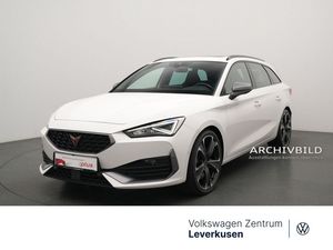 Cupra Leon ST VZ 4Drive DSG VIRT CARPLAY DCC PANO ACC