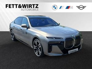 BMW 740d xDrive Inkl. € 1.190 Zubehörbonus*M Sport|S