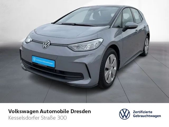 Volkswagen ID.3 Pro 62 kWh ACC LED PDC DAB STZH