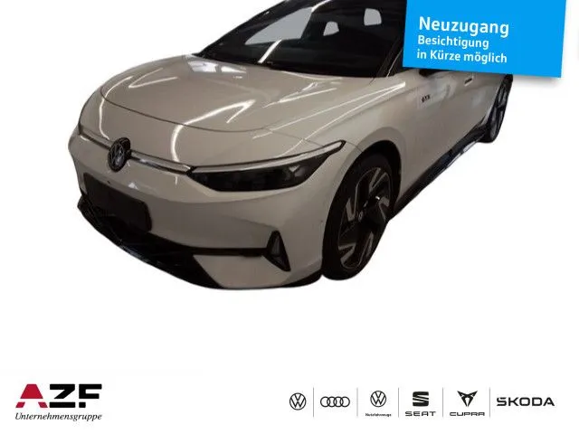 Volkswagen ID.7 Tourer GTX 4Mot. WÄRMEPUMPE+AHK+PANO+MATRIX