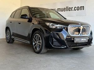 BMW iX1 eDrive20 * sofort verfügbar *M Sport* 360 Grad Kamera * ACC * Head-Up*