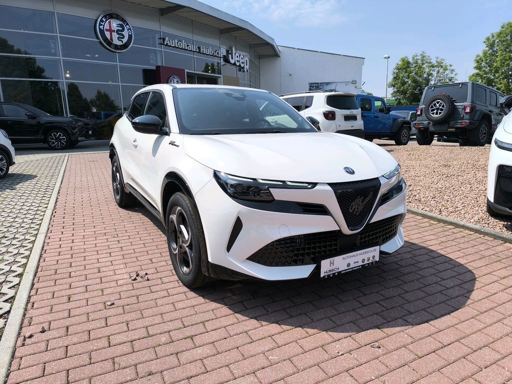 Alfa Romeo Junior Sport Speciale e-DCT6 ab 199€ mtl. Leasen Leasing