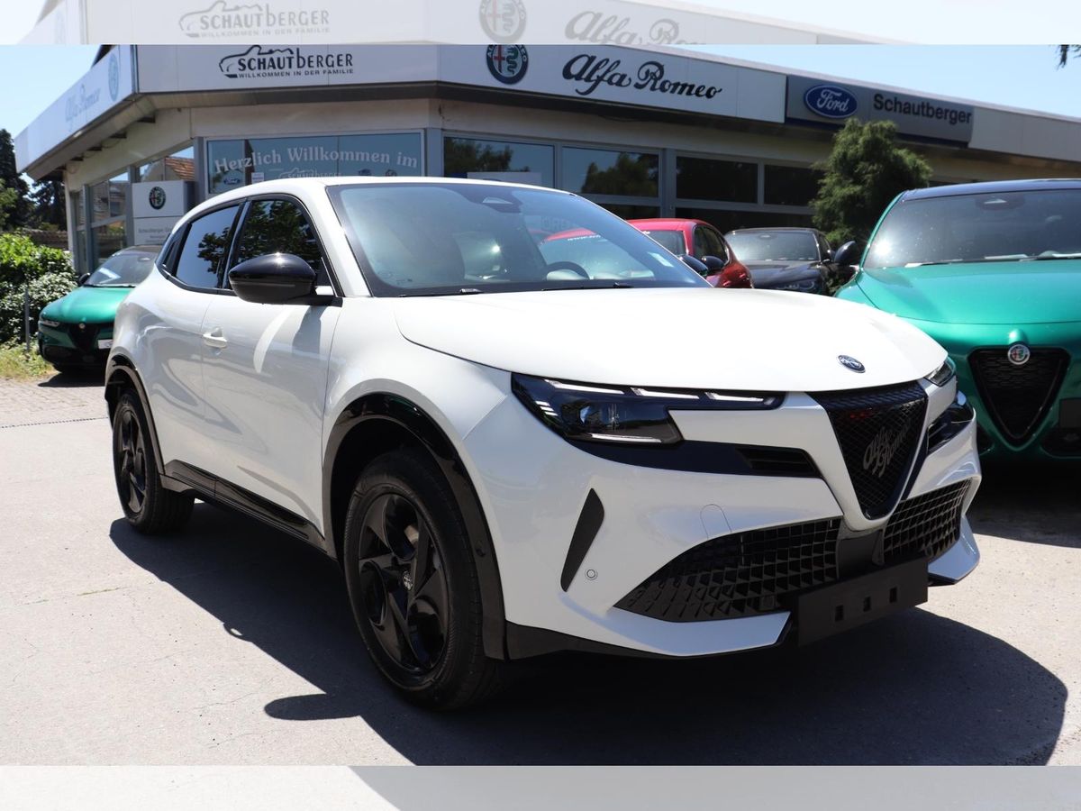 Alfa Romeo Junior Aktion nur im Juli gültig!! Ti 1.2 VGT 107KW *SOFORT VERFÜGBAR* Leasing