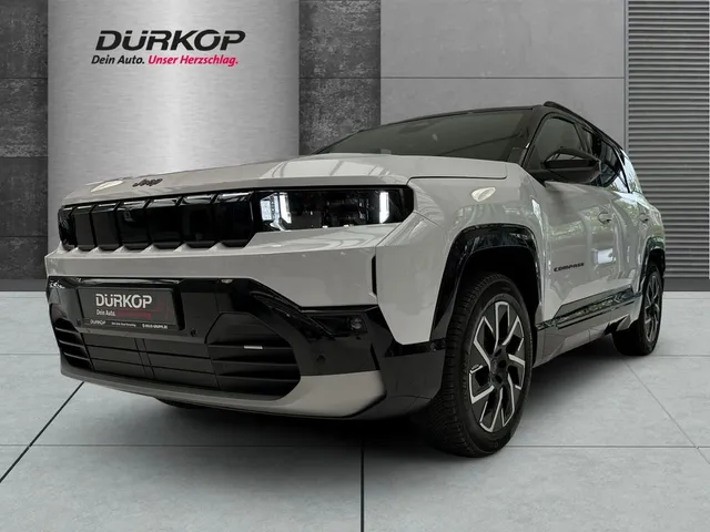 Jeep Compass Elektro First Edition PANO El. Hecklappe