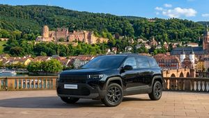 Jeep Compass First Edition inkl. Komfort Paket