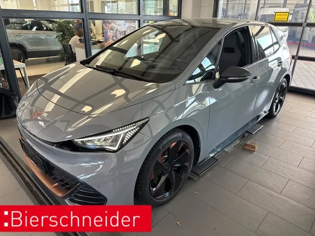 Cupra Born 5-J-GAR NAVI KAMERA LED ACC